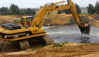 Рытье водоемов в Кушве - цена от 920 руб. | 2Землекопа-Кшв